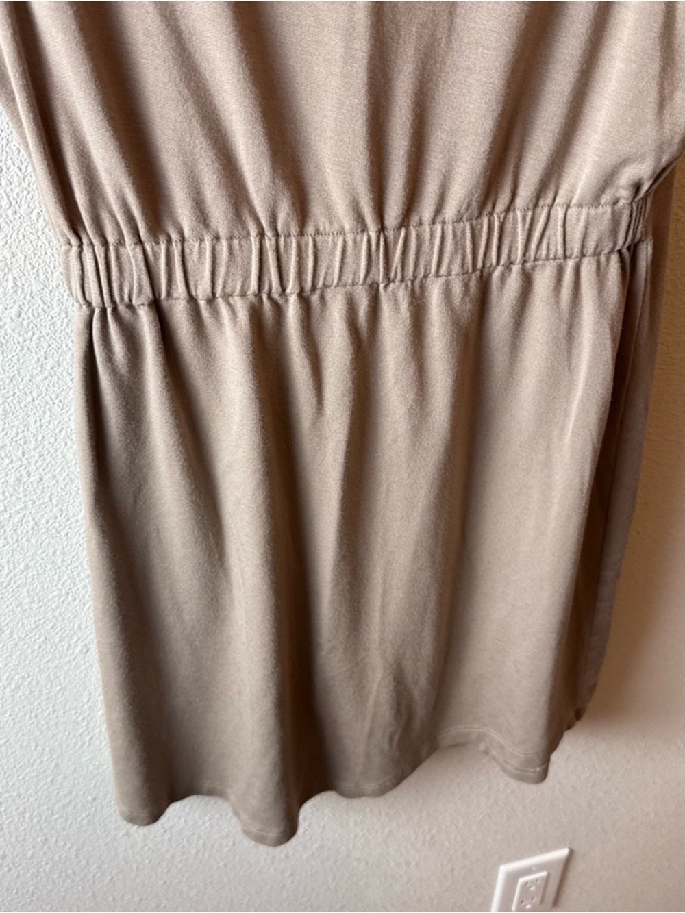 Beyond Yoga Out Of Town Dress Taupe Casual Athleisure Women’s Size XS - Picture 11 of 13